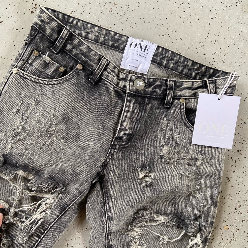 ✨ S O L D ✨ One Teaspoon Trashed Freebirds Jeans
